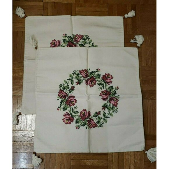 2 Pillow Covers w Tassel Embroidered Cross-Stitched Pink Roses, Envelope 18.5" - Picture 1 of 8